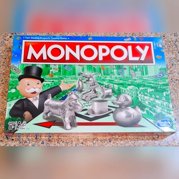 Monopoly Board Game - Picture 1 of 2